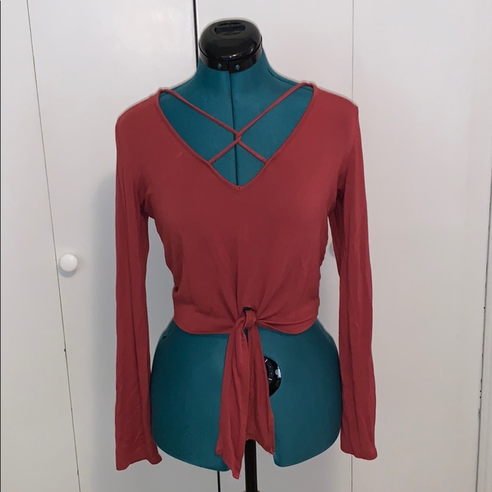 Long sleeve crop top